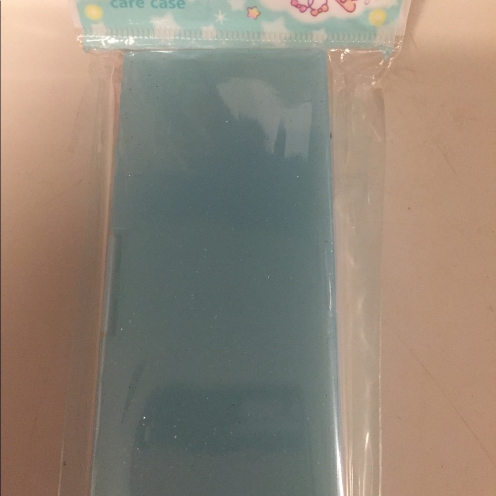2/$15 Hello Kitty Bundle - Picture 6 of 6